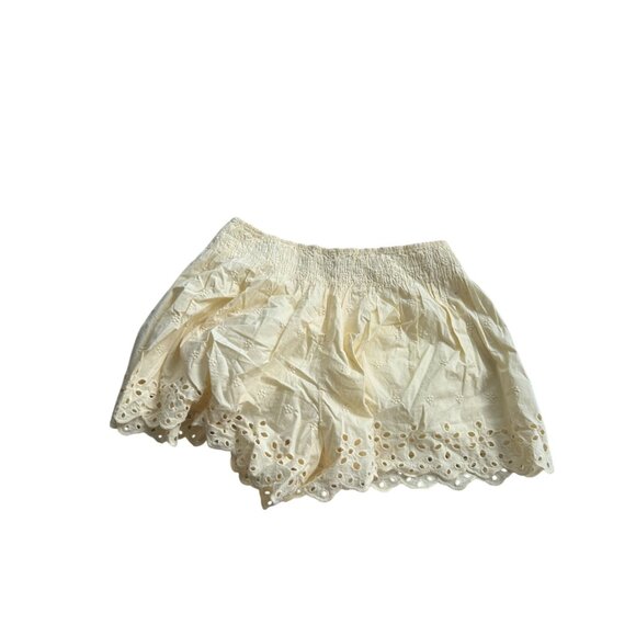 ZARA Butter Yellow Eyelet Scalloped Shorts Size Medium NEW NWT - Picture 7 of 8